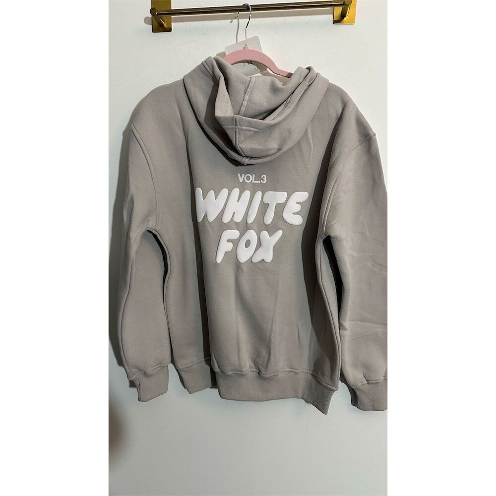 White Fox nwt offstage hoodie moon Gray Hoodie XS. - Picture 5 of 6